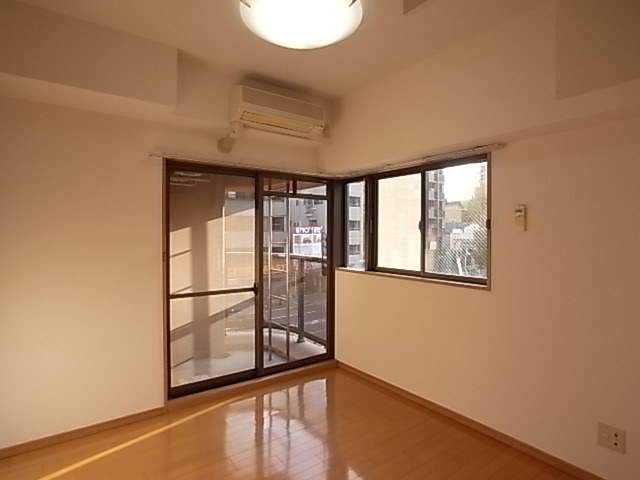 居室・リビング　洋室