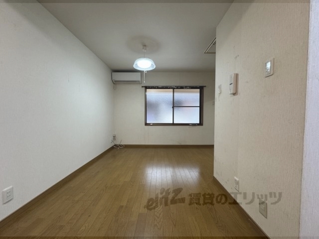 居室・リビング　洋室