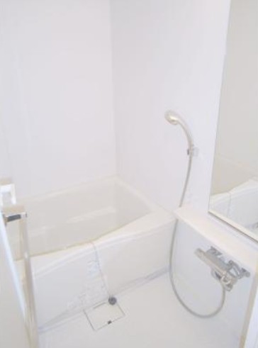バス・シャワールーム　同タイプのお写真です