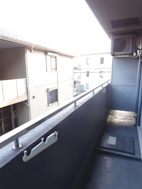 バルコニー　参考写真掲載。