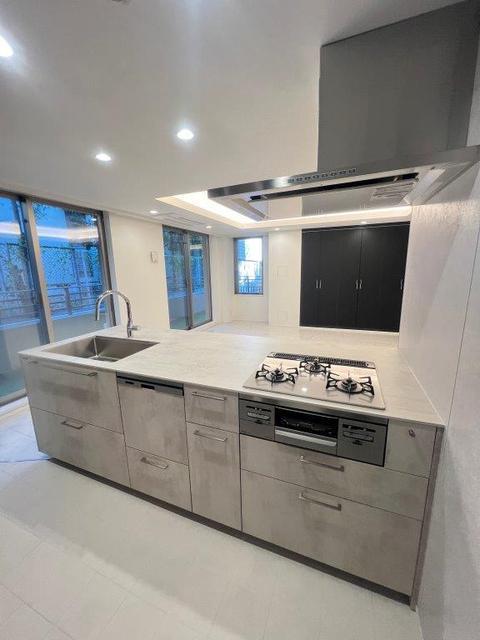 キッチン　システムキッチン