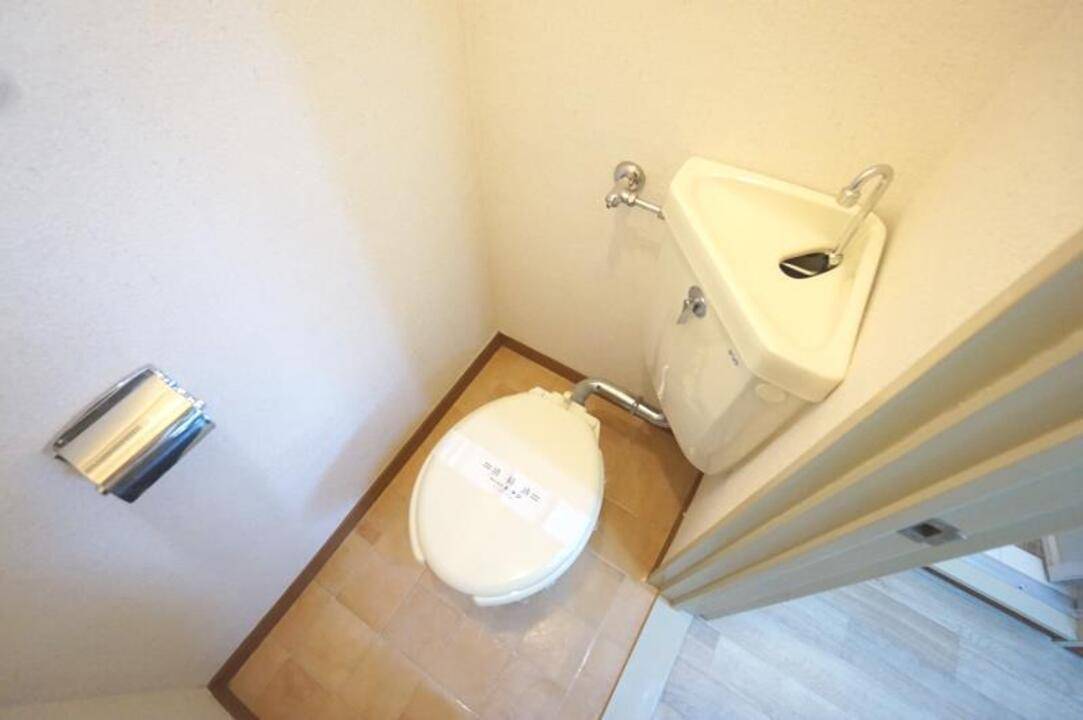 トイレ　トイレ