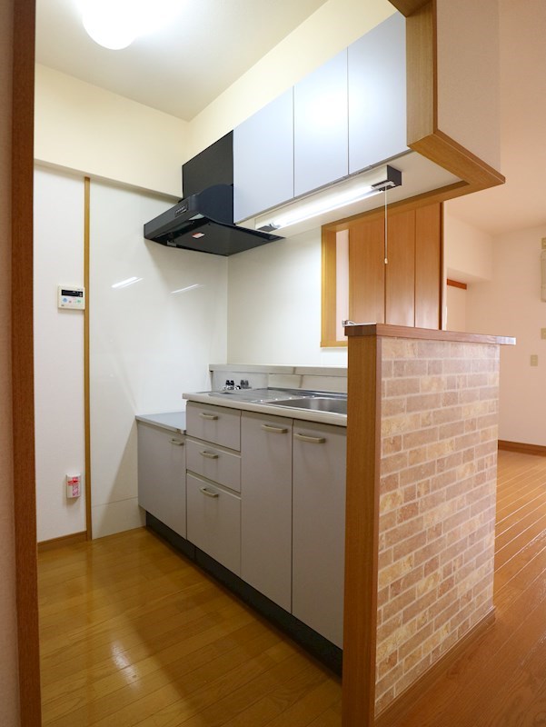 キッチン　他の不動産屋さんのネット掲載物件も全てご紹介可能です。