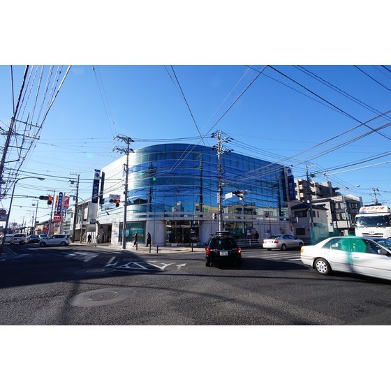 銀行　横浜銀行和泉支店（銀行）まで1360m