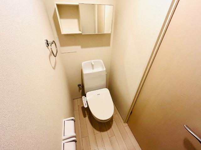 トイレ　シャワー付トイレ