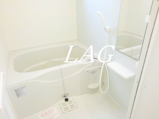 バス・シャワールーム　お風呂です。