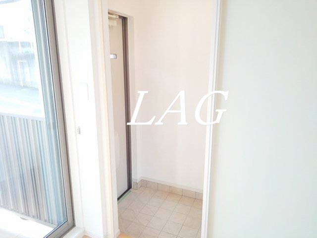 玄関　玄関です。