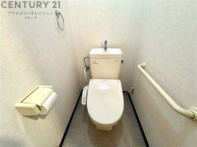 トイレ　風呂トイレ別です☆