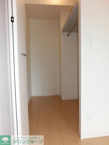 収納　ウォークインクローゼット