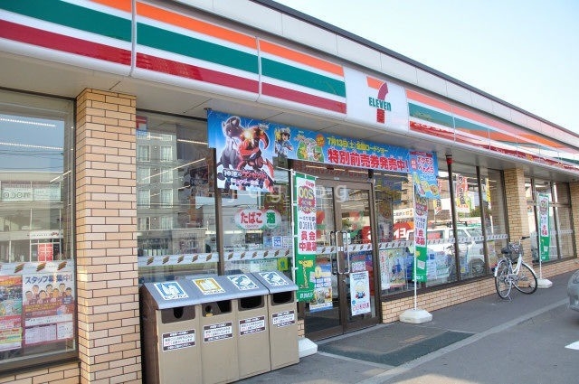 コンビニ　セブンイレブン札幌北15条東店（コンビニ）まで193m