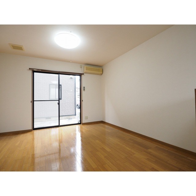 居室・リビング　12帖のLDK