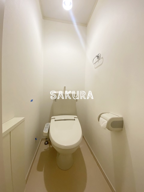 トイレ　嬉しい温水洗浄便座♪