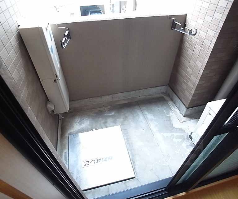 バルコニー　ベランダ