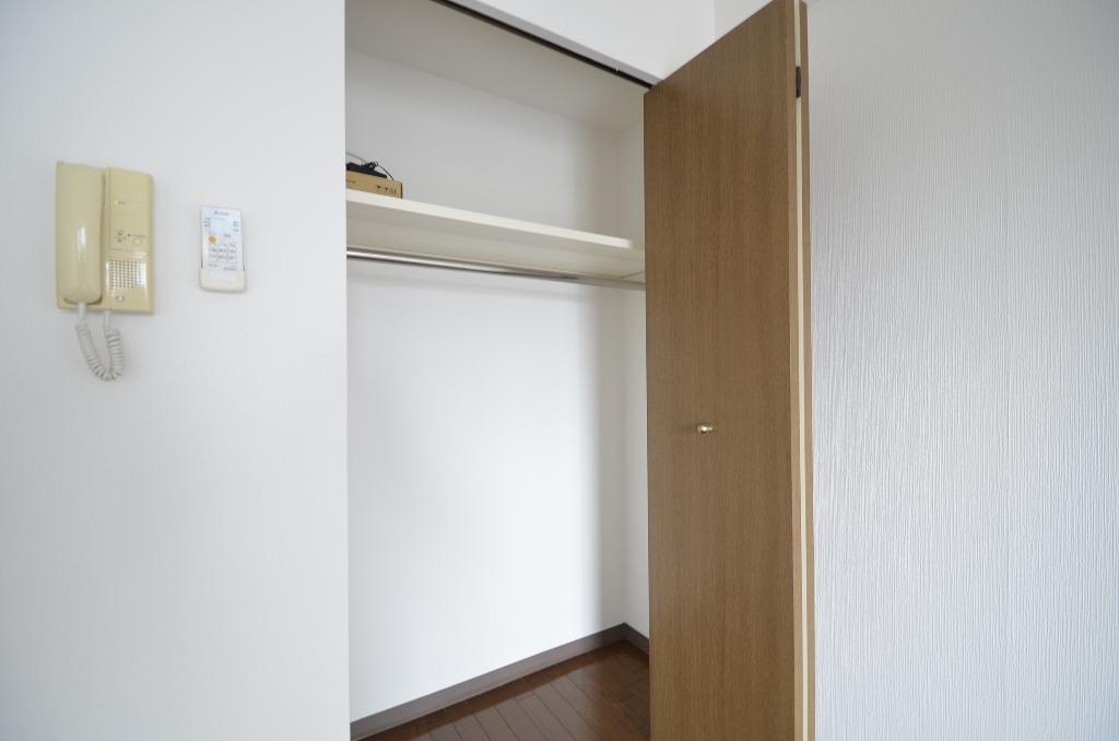 収納　クローゼット