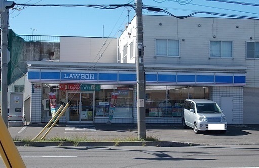 コンビニ　ローソン滝川黄金町店（コンビニ）まで1200m