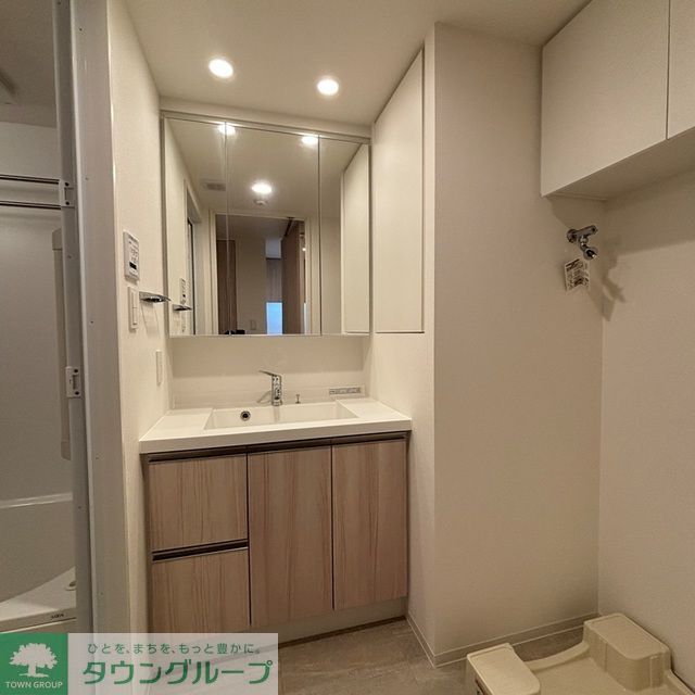 洗面設備　※写真は同タイプ住戸です。