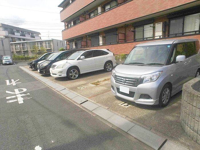 駐車場　物件画像