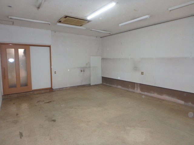 その他　旧店舗（倉庫）