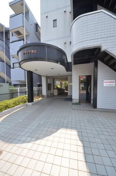 エントランス　★お問い合わせはタウンハウジングまで★