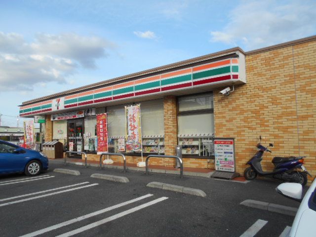 コンビニ　セブン-イレブン春日部大沼７丁目店（コンビニ）まで371m