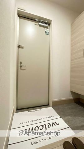 ＪＲ山陽本線 岡山駅 徒歩13分 3階建 築1年の玄関写真