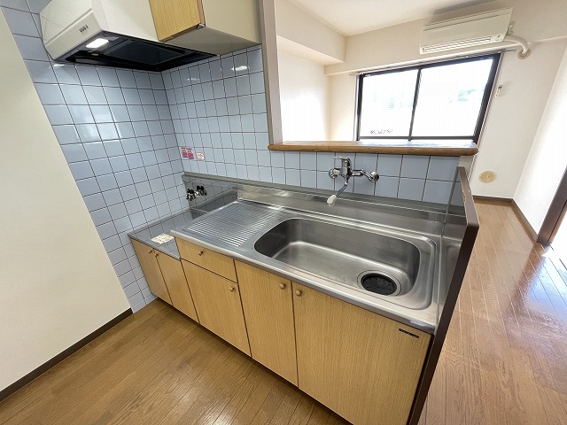 キッチン　※他部屋参照画像※