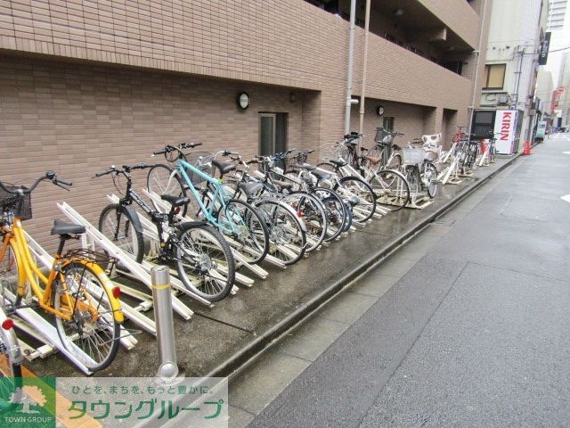 駐車場　バイク置き場あり