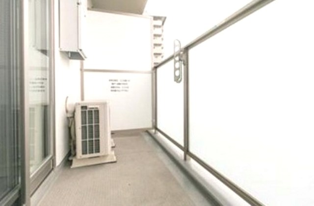 バルコニー　参考写真　同物件別部屋