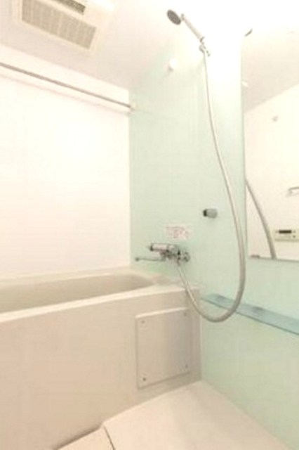 バス・シャワールーム　参考写真　同物件別部屋