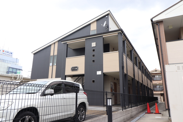 建物外観　エスティームII番館