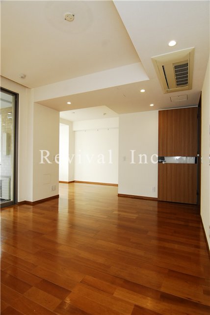 居室・リビング　床暖房完備のリビング空間