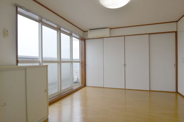 居室・リビング　居室