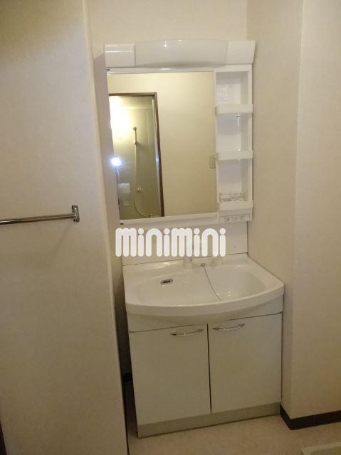 洗面設備　洗髪洗面化粧台