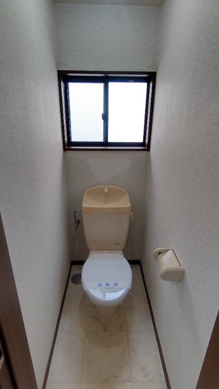 【コーポリサ橋口のトイレ】