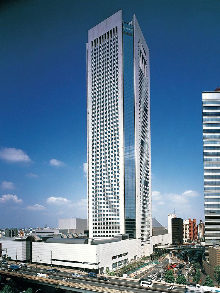 ショッピングセンター　東京オペラシティビル東京オペラシティタワー（ショッピングセンター）まで313m