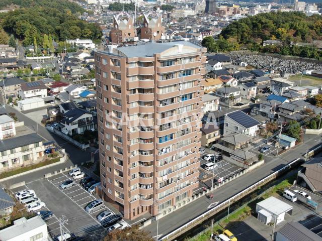 【ローゼンクローネの建物外観】