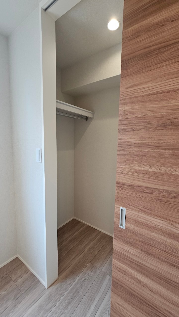 収納　ウォークインクローゼット付き