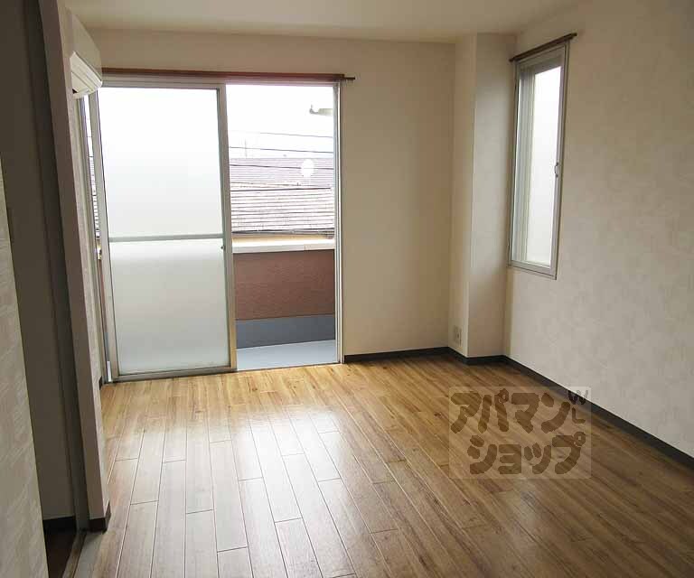 居室・リビング　広めワンルームです