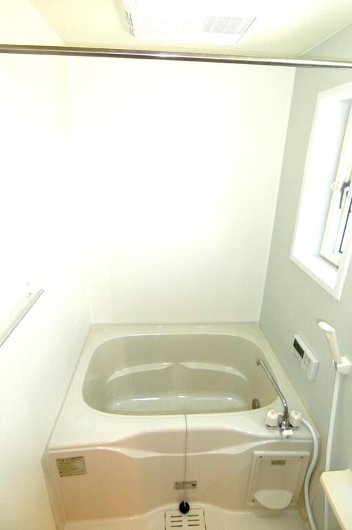 バス・シャワールーム　同型物件の写真です。