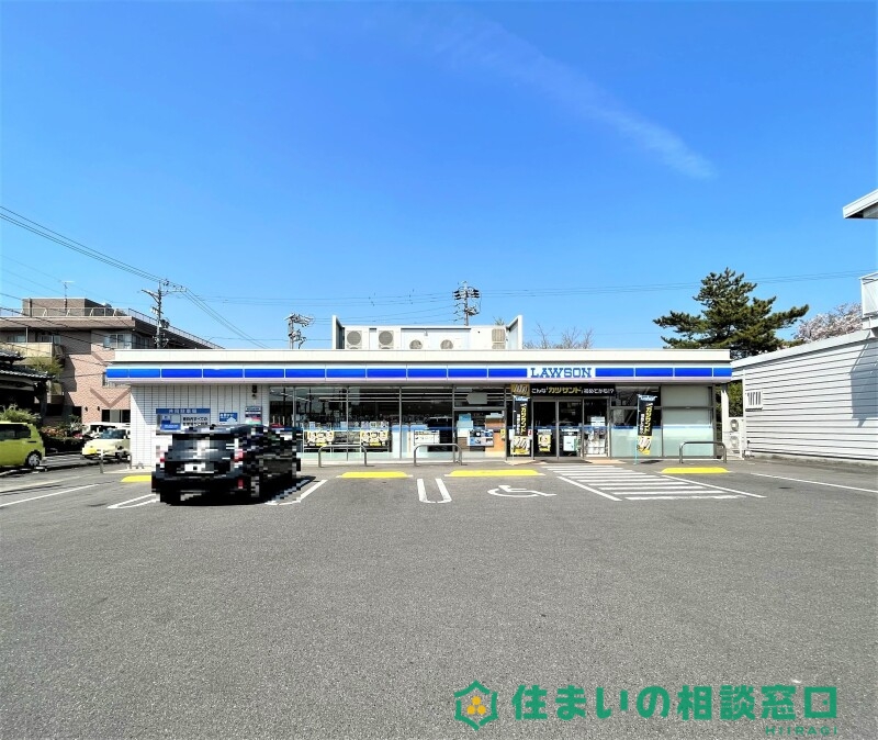 【岡崎市昭和町のアパートのコンビニ】