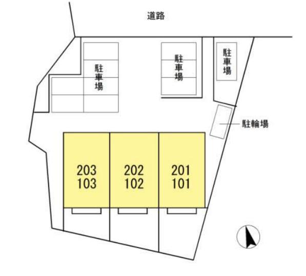 【知多市新知西町のアパートの駐車場】