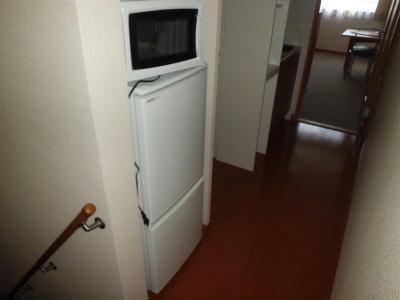 その他　冷蔵庫と電子レンジ。