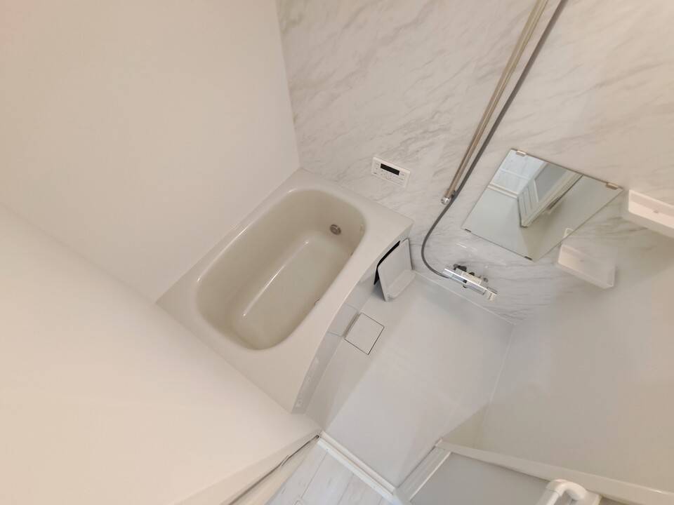 バス・シャワールーム　浴室