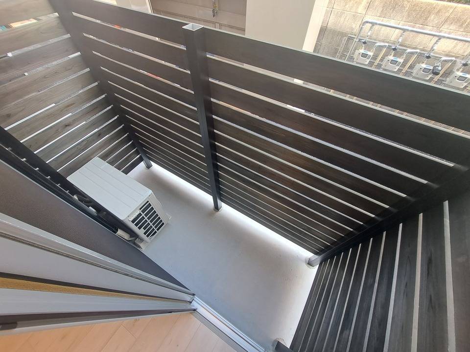 バルコニー　バルコニー