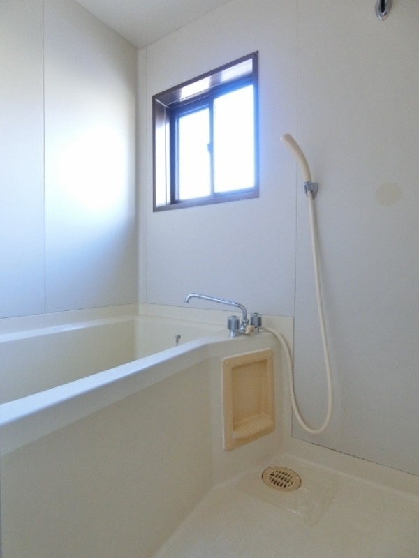 バス・シャワールーム　図面と現状に相違がある場合には現状を優先