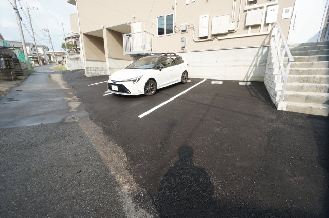 駐車場　ご見学・ご契約時の送迎可能！