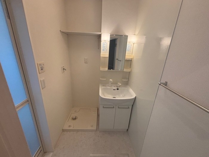 洗面設備　同型タイプ