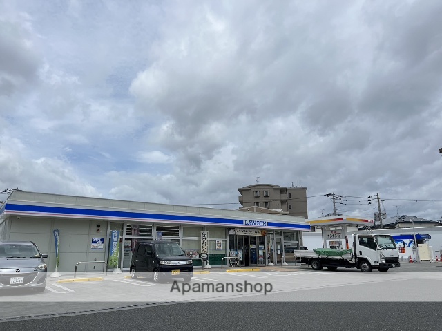 コンビニ　ローソン春日下白水南五丁目店（コンビニ）まで205m