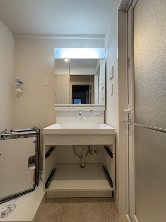 洗面設備　独立洗面台