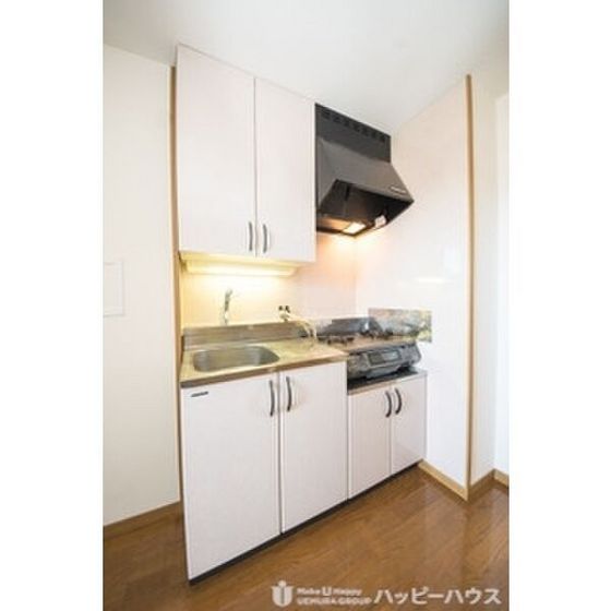 キッチン　※同タイプ別部屋の写真です現況優先。